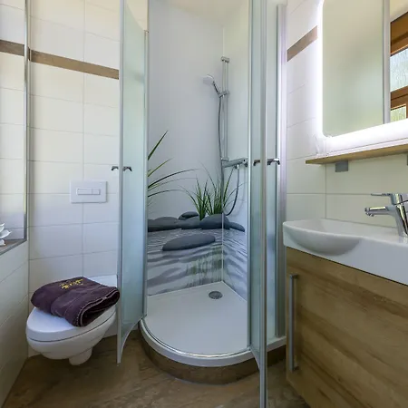 Отель Zur Post Schoenheide