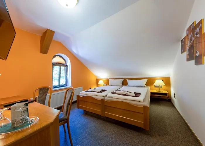 Zur Post Hotel 3*